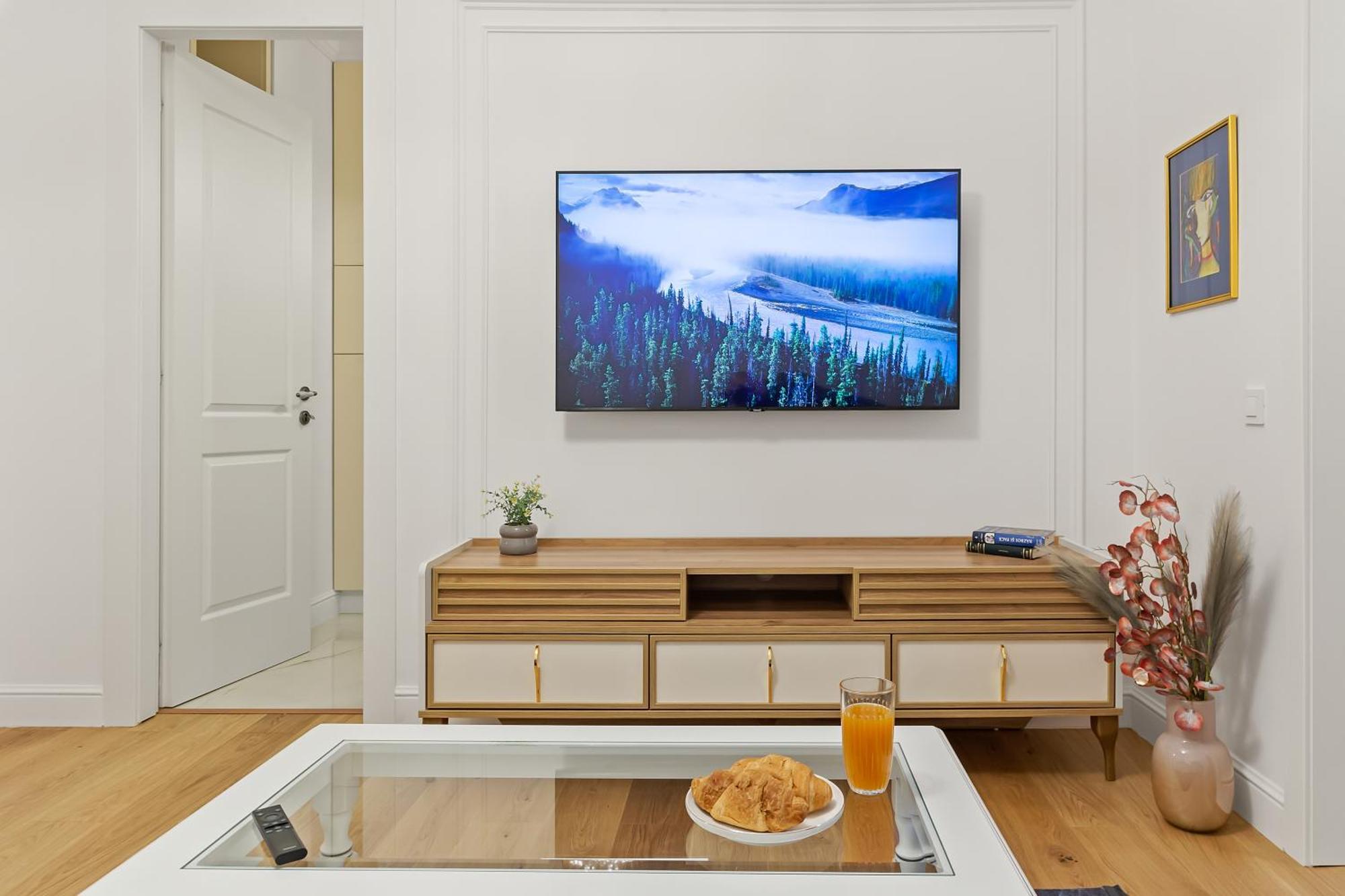 - Rafinament Arhitectural - Blocul Wilson Apartament Bucureşti